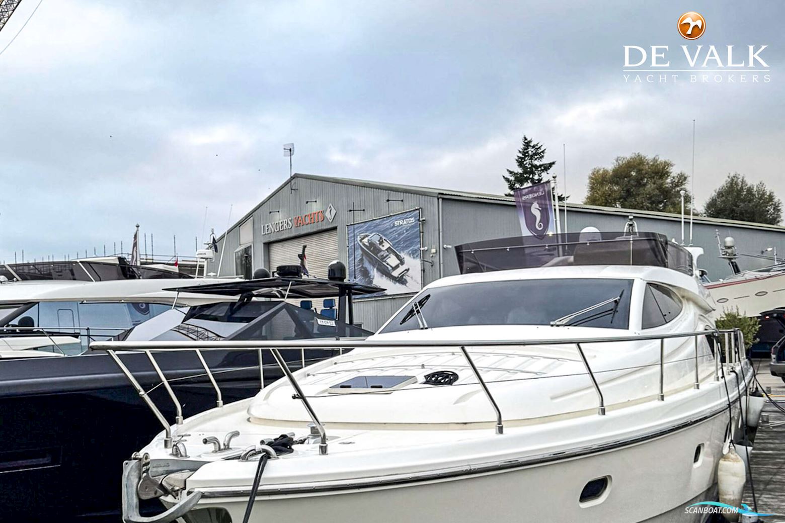 Ferretti 550
