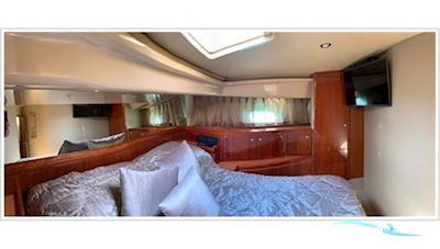 Ferretti 620 Fly Motorbåd 2004, med Man V10 CR motor, Italien