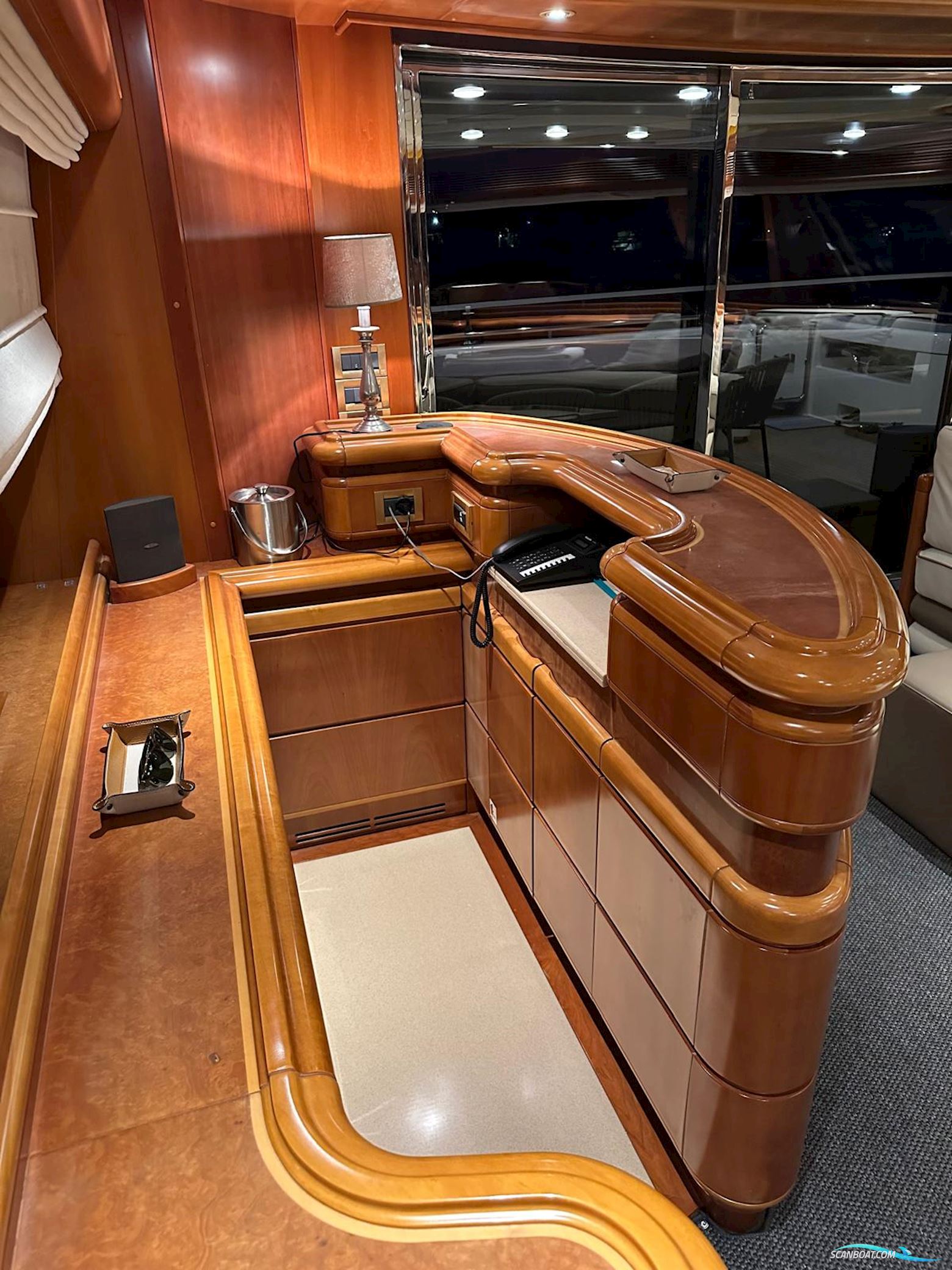 Ferretti Custom LINE 94
