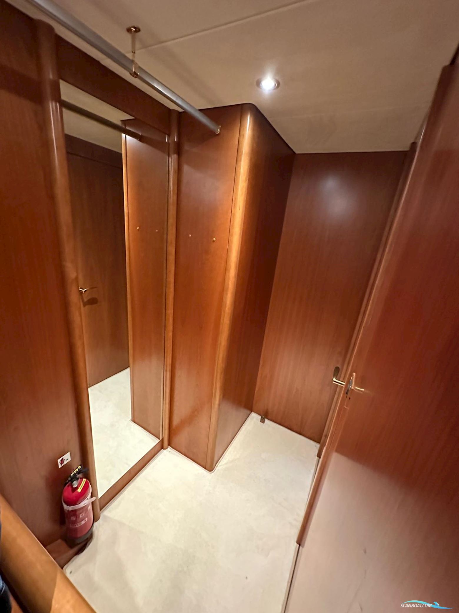 Ferretti Custom LINE 94