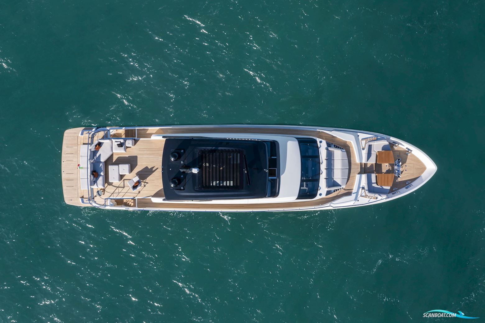 Ferretti Yachts 1000