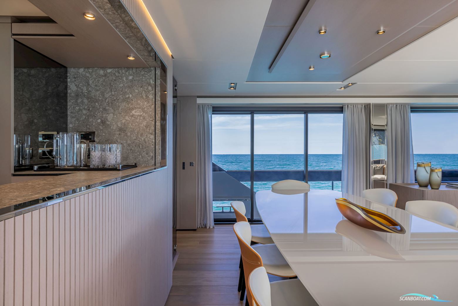 Ferretti Yachts 1000