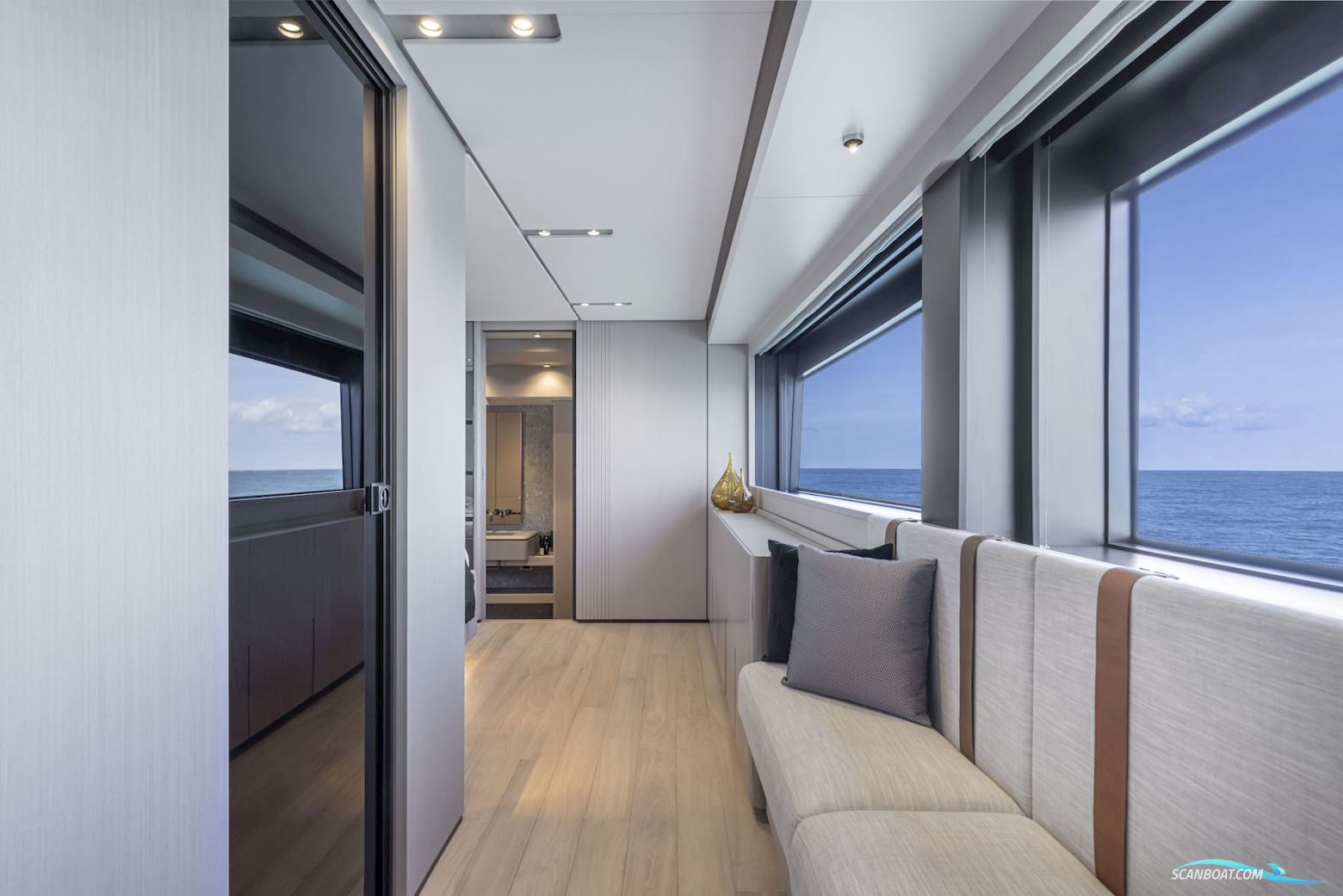 Ferretti Yachts 1000