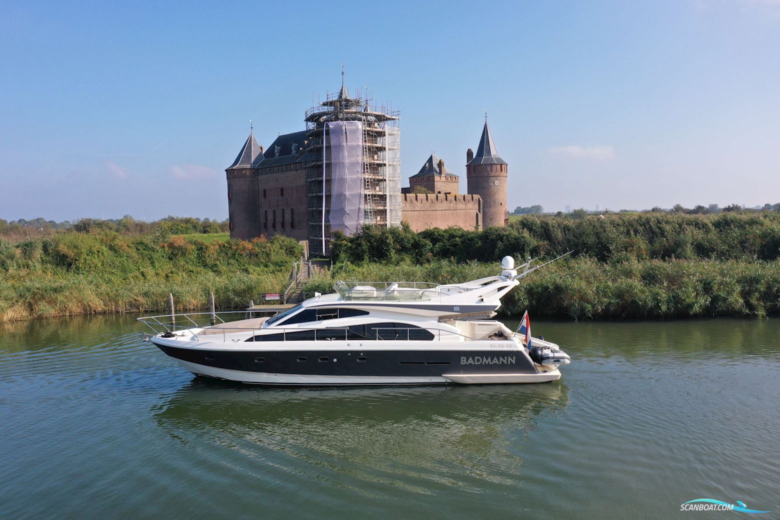 Ferretti Yachts 530 Motorbåd 2003, Holland