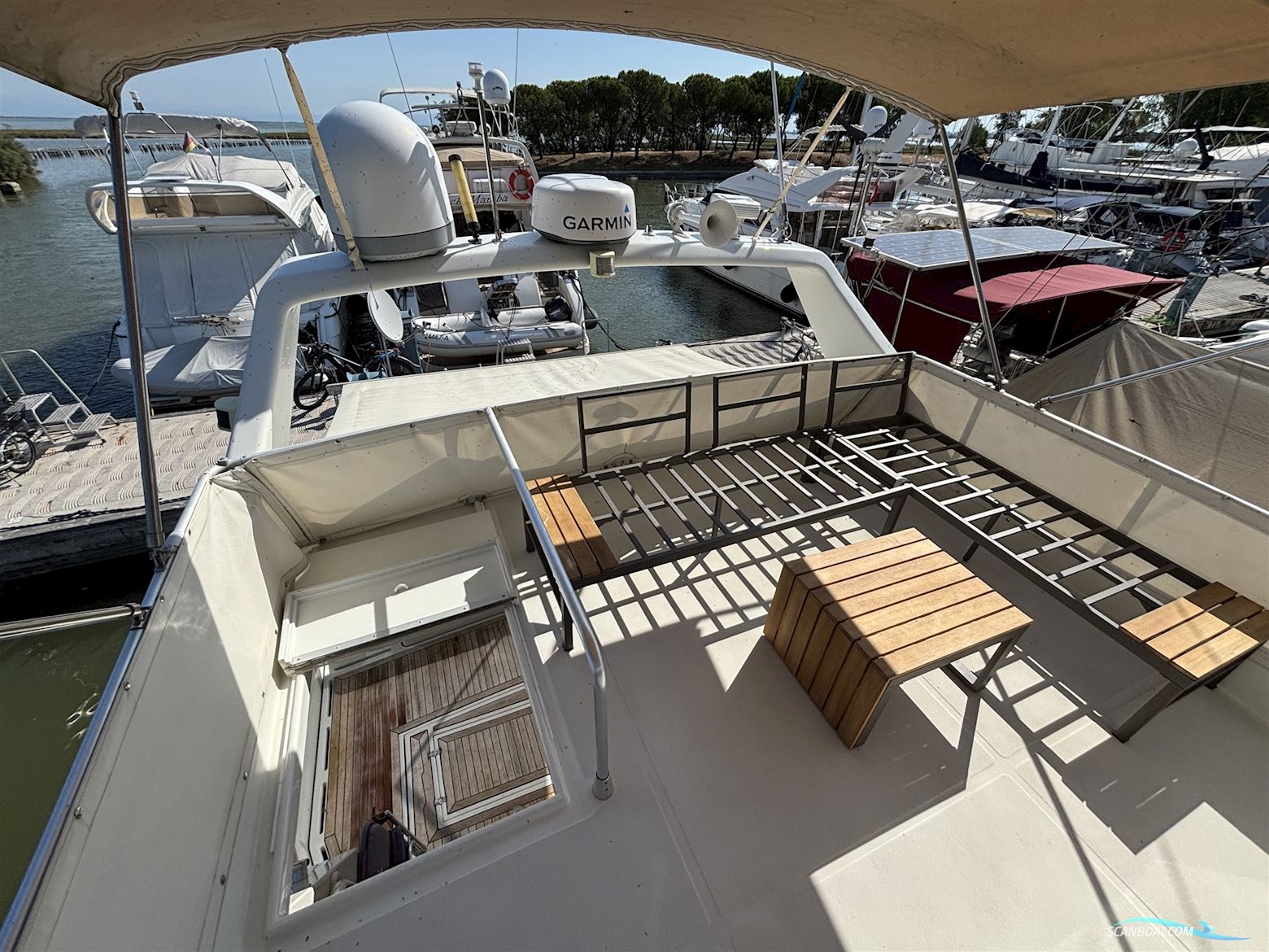 Ferretti Yachts ALTURA 52