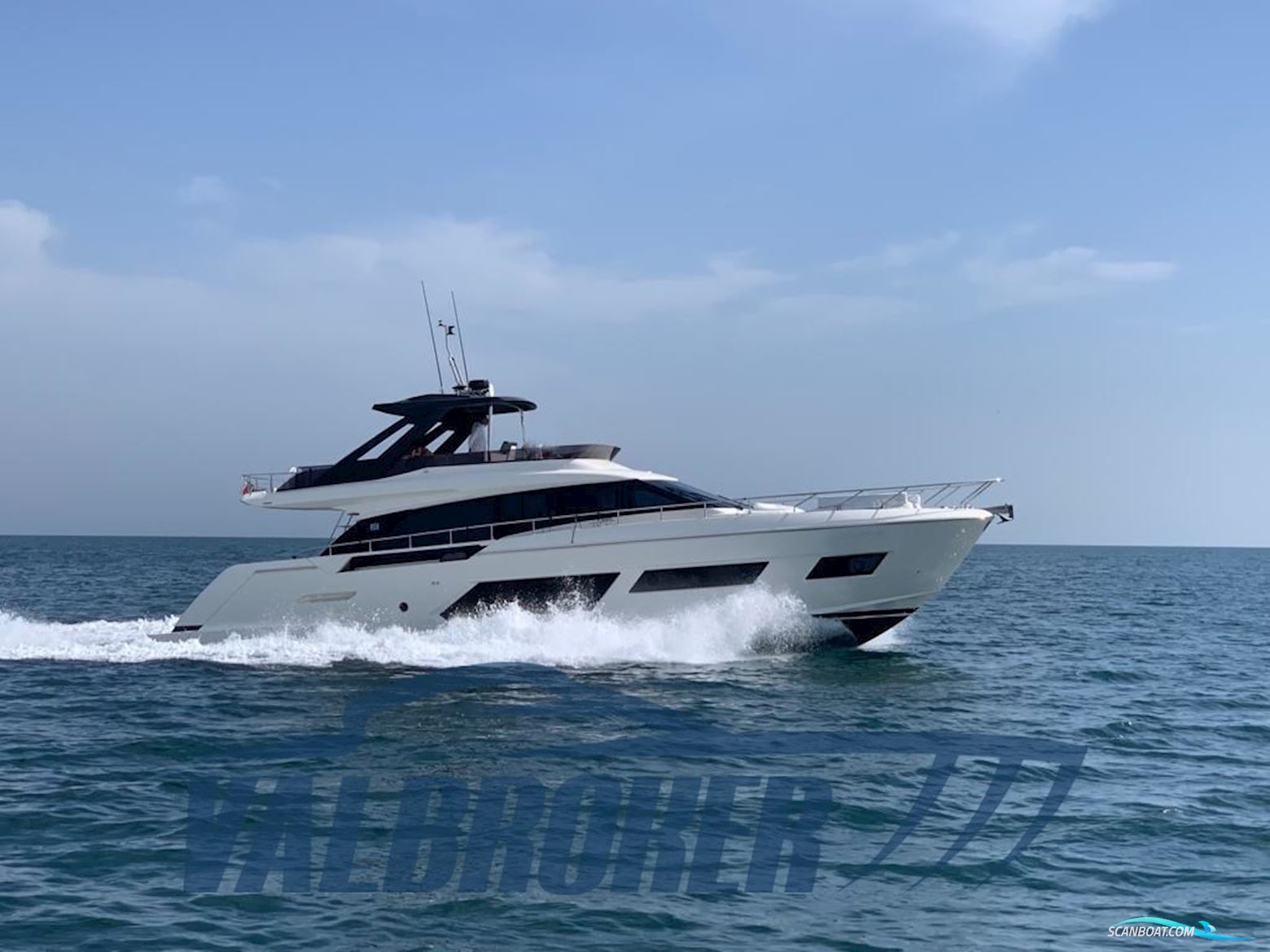Ferretti Yachts Ferretti 670
