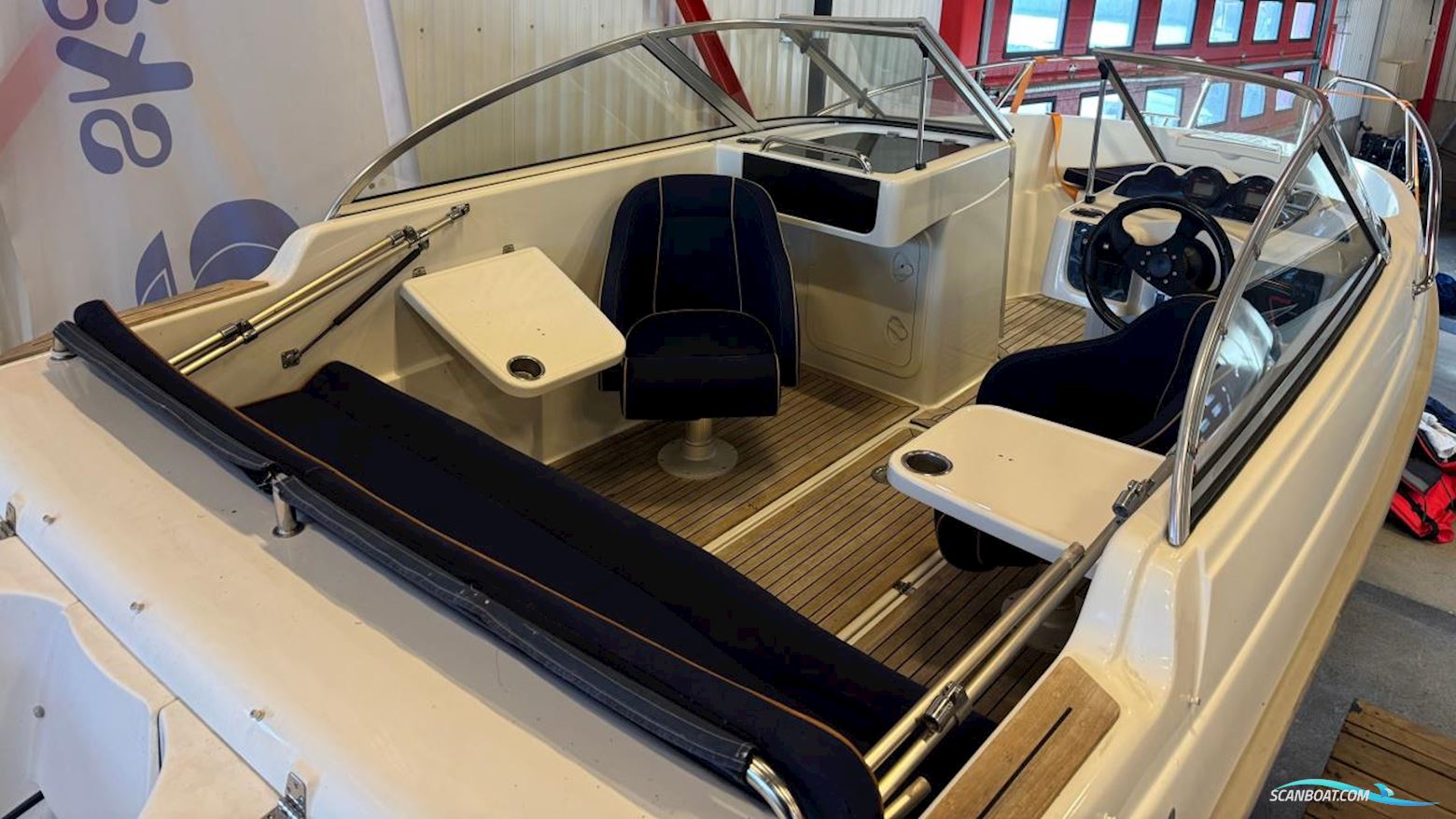 FINNMASTER 5700 OPEN