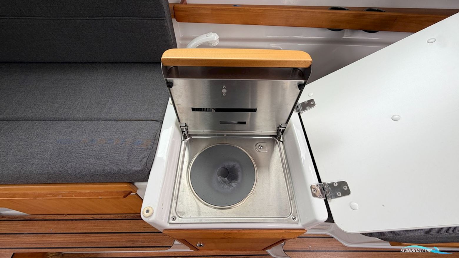 Finnmaster 6400 MC Cruiser