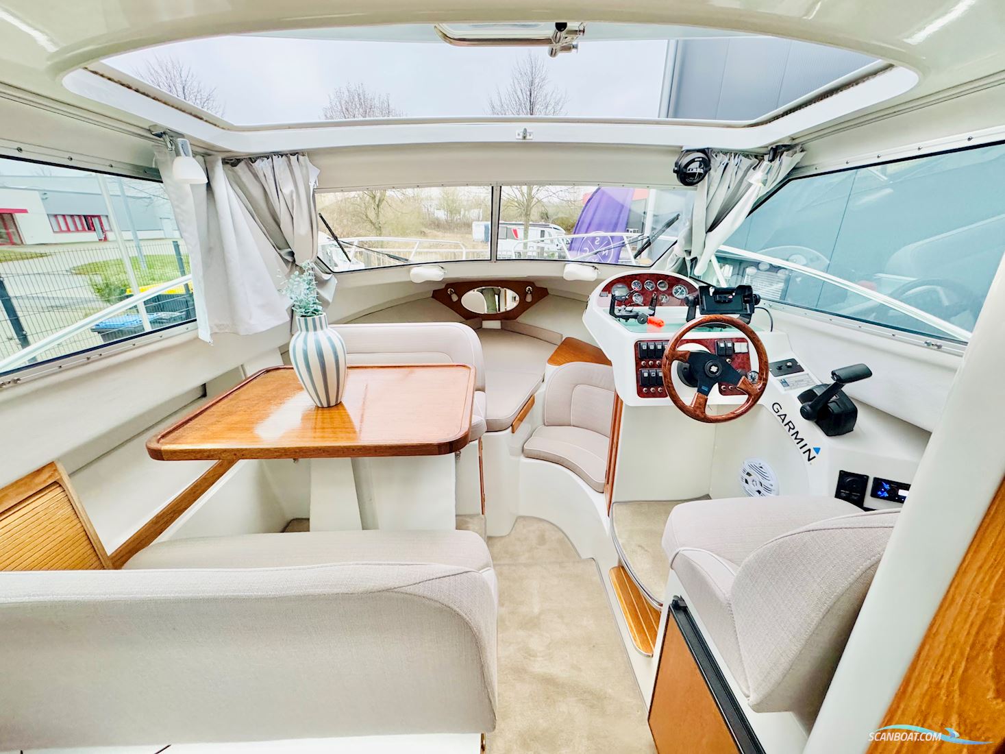 Finnmaster 7050 Sports Family Hardtop