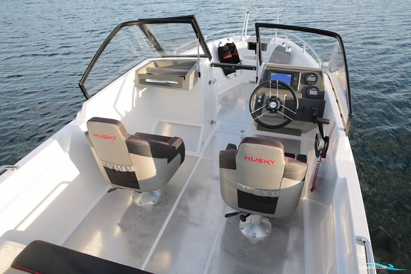 Finnmaster Husky R5 - Yamaha 70 HK/Udstyr