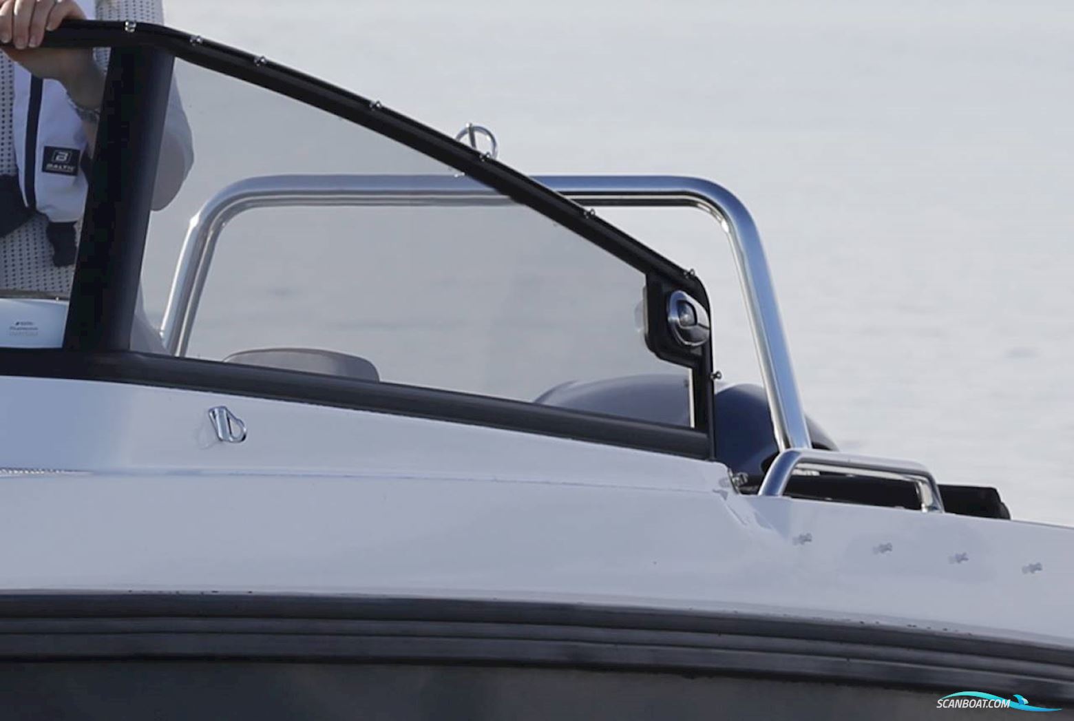 Finnmaster Husky R7 - Yamaha 150 HK/Udstyr