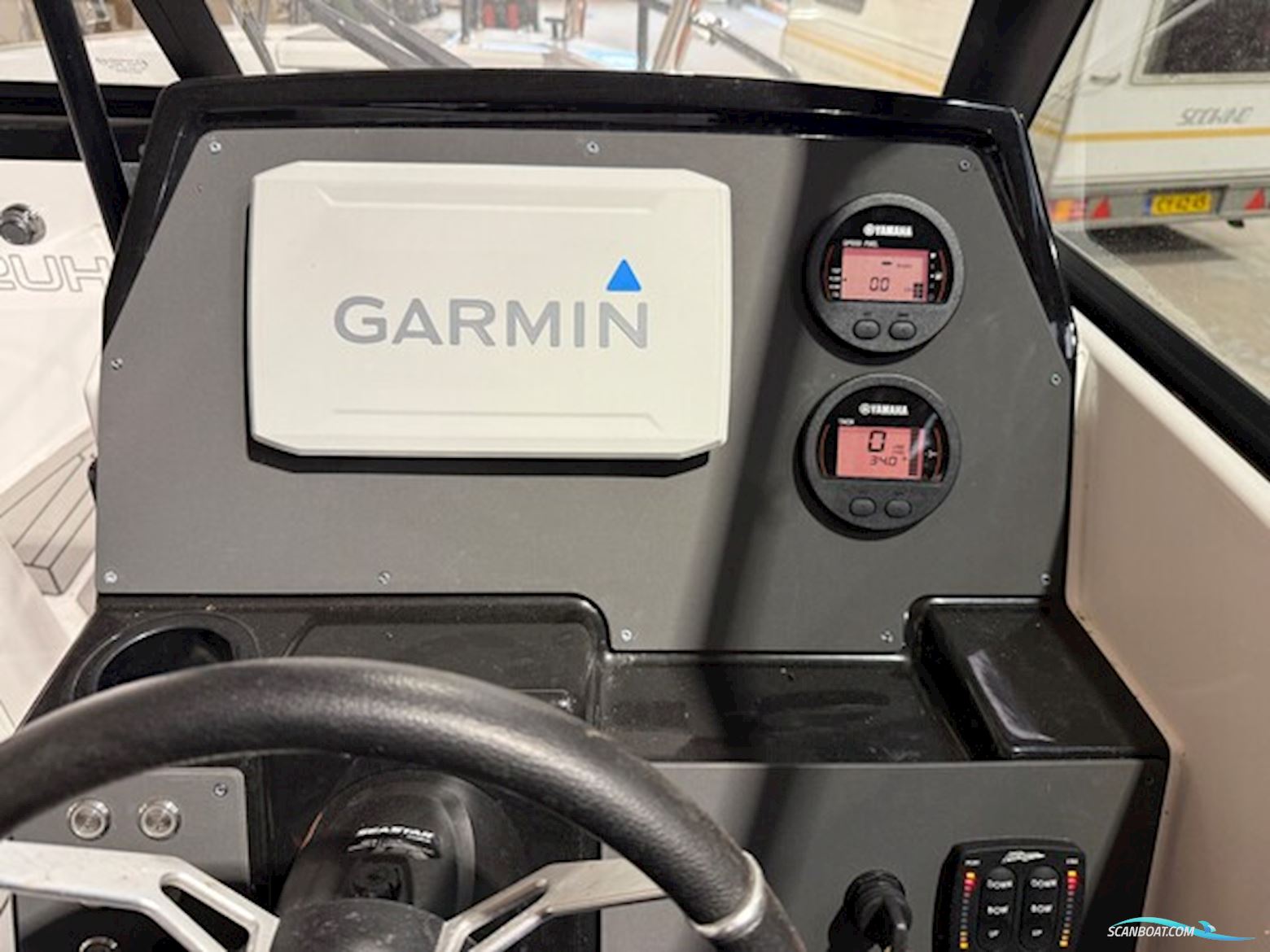 Finnmaster Husky R7 – Kvalitetsaluminium og 200 HK power