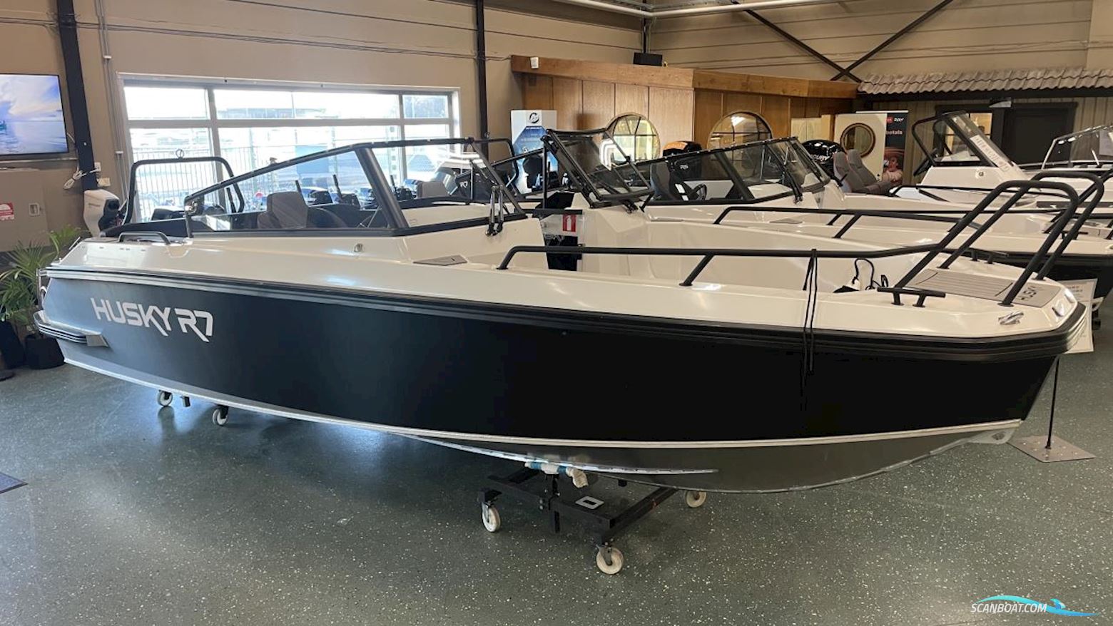 Finnmaster Husky R7 Motorbåd 2024, med Yamaha motor, Sverige