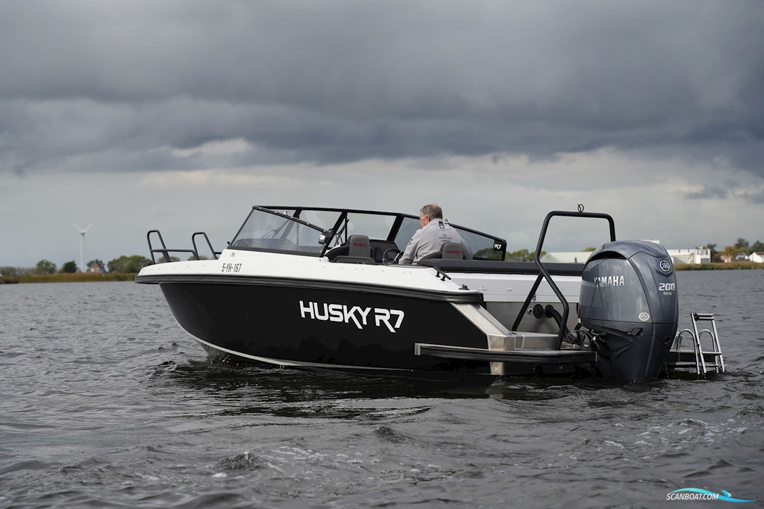 FINNMASTER Husky R7
