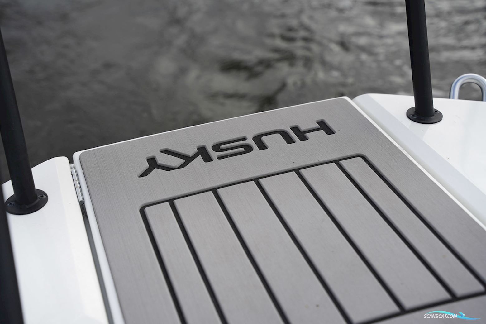 FINNMASTER Husky R7