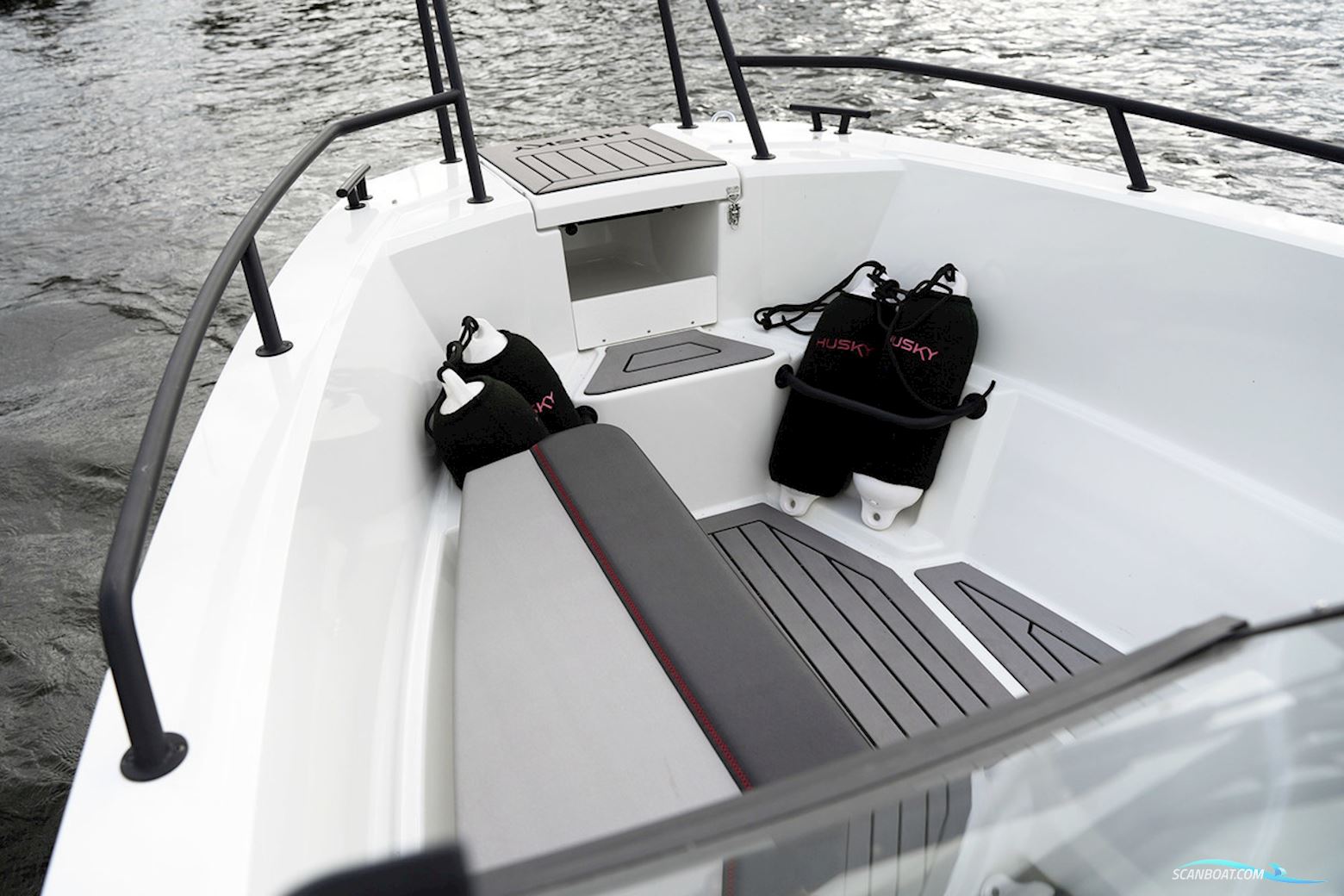 FINNMASTER Husky R7