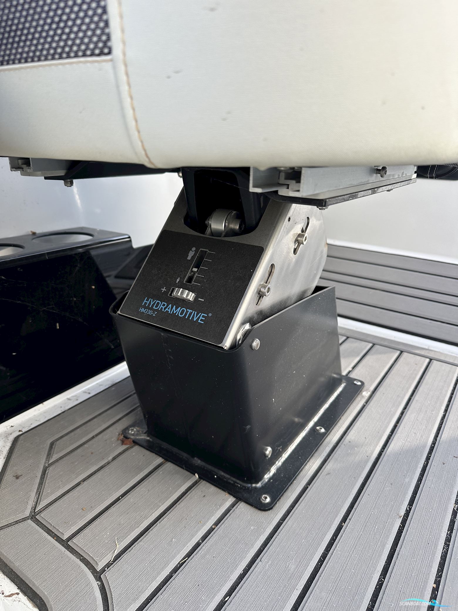 FINNMASTER Husky R8 S