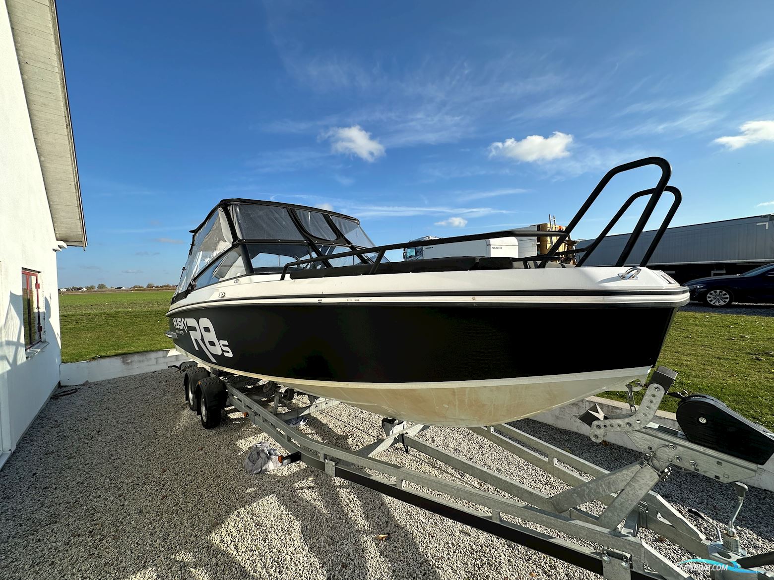 FINNMASTER Husky R8 S