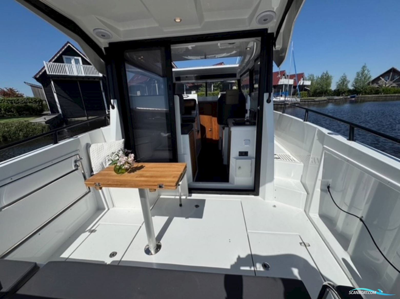 Finnmaster Pilot 8 - 2 X F200 Yamaha/Udstyr