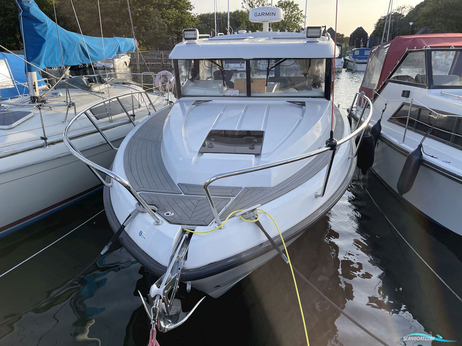 Finnmaster Pilot 8