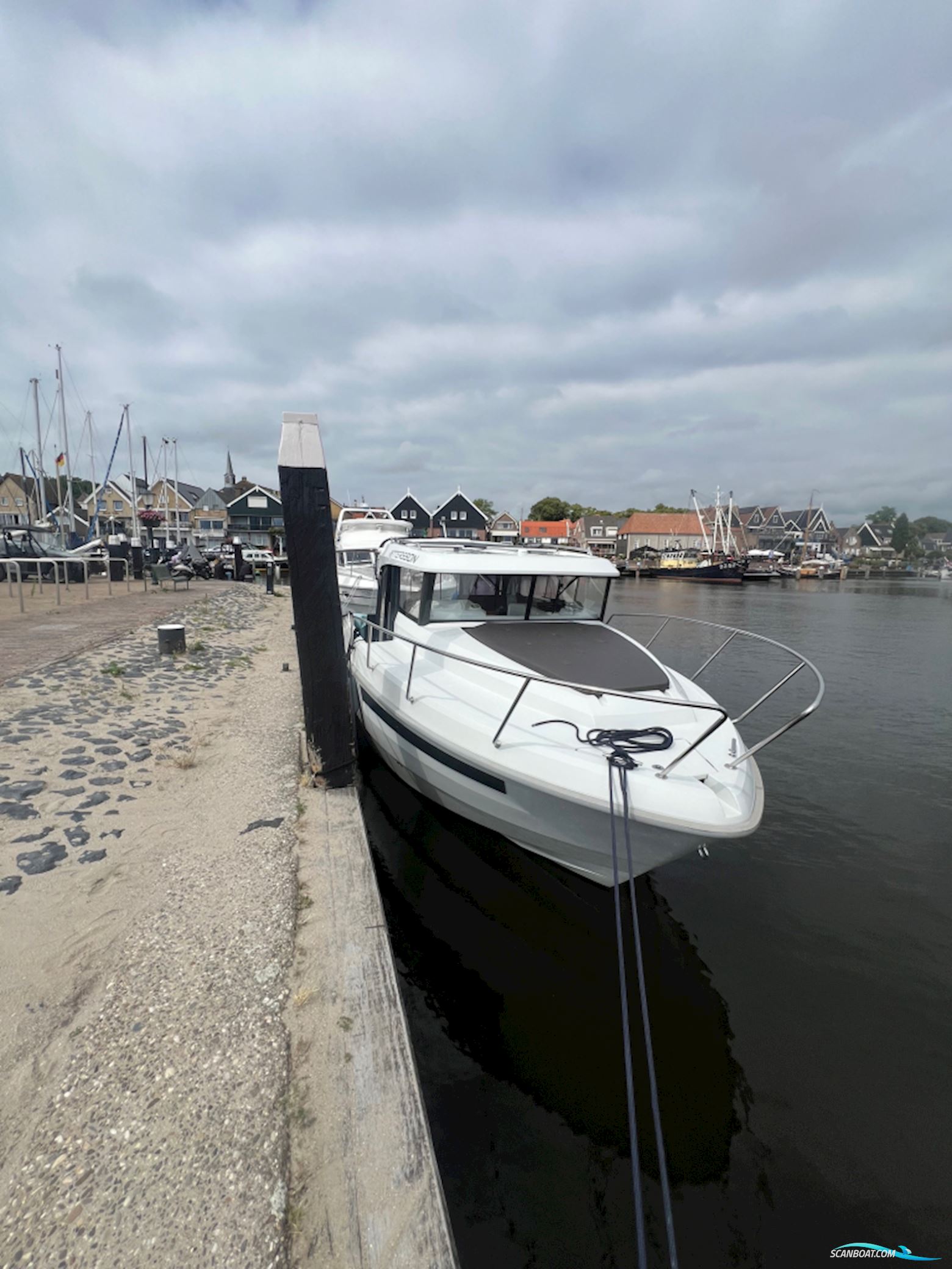 Finnmaster Pilot 8
