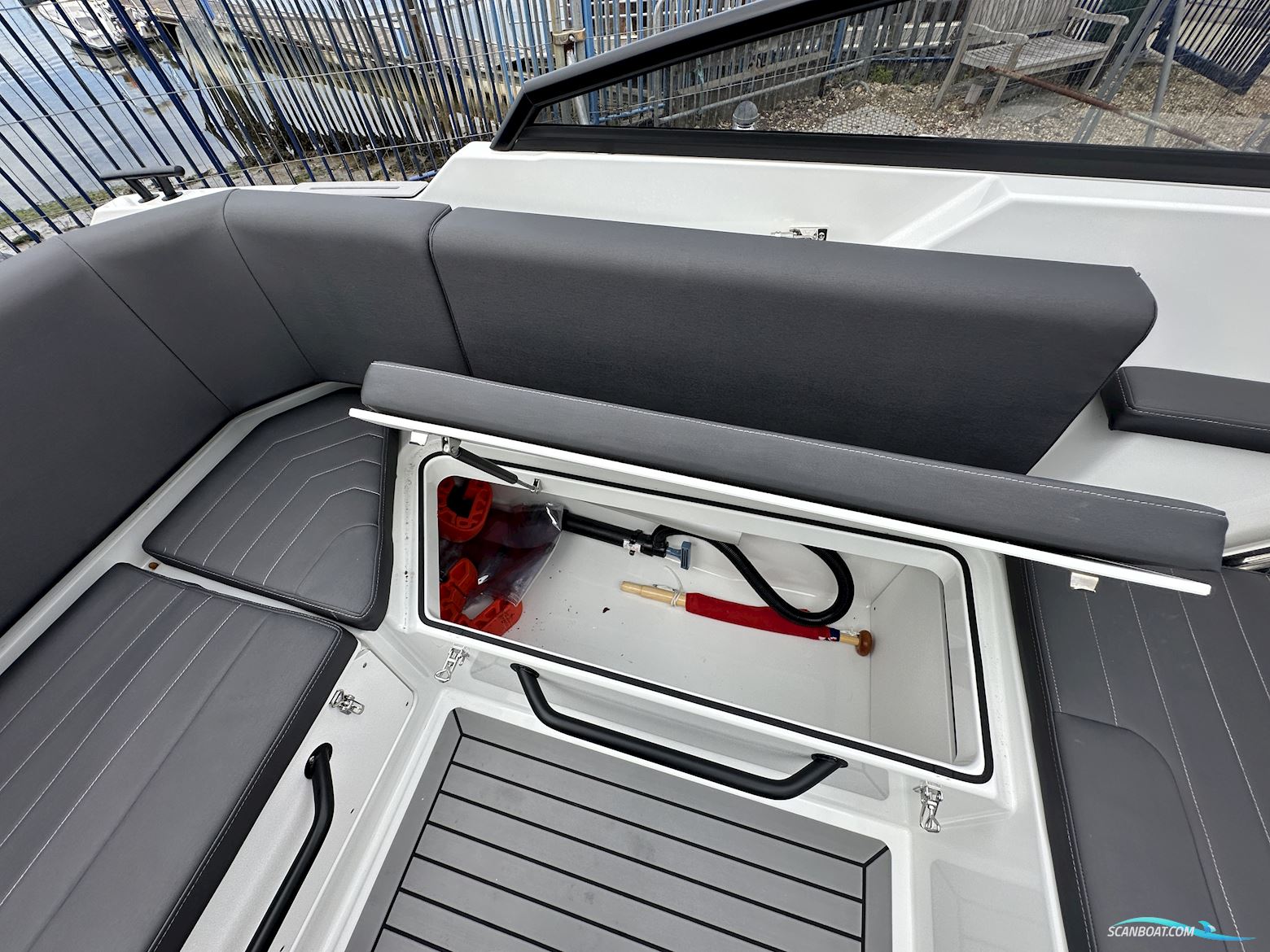 FINNMASTER R6 Bowrider