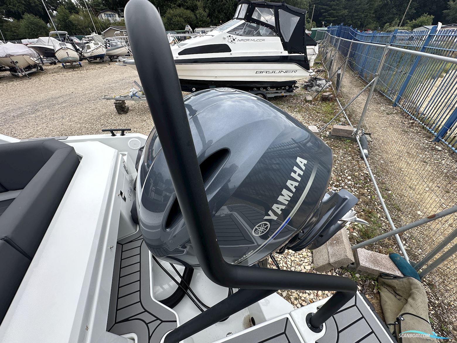 FINNMASTER R6 Bowrider