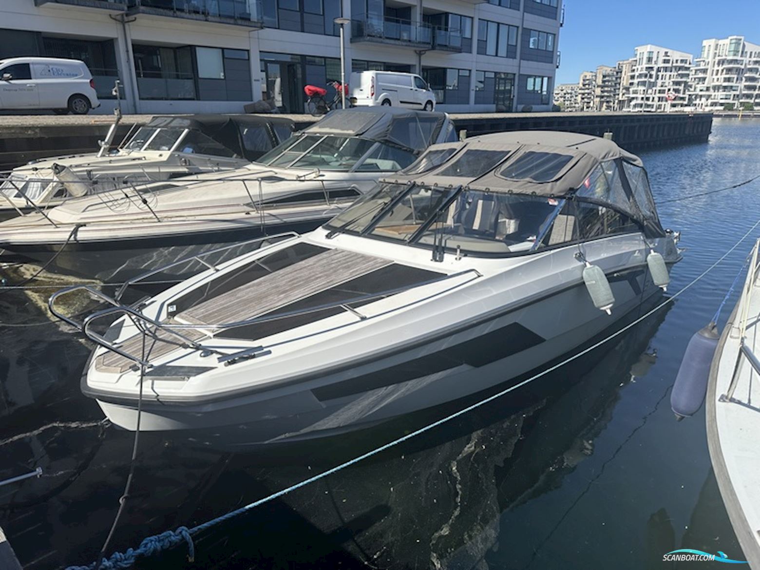 Finnmaster T8 Motorbåd 2021, med Yamaha Betx Vit
 motor, Danmark