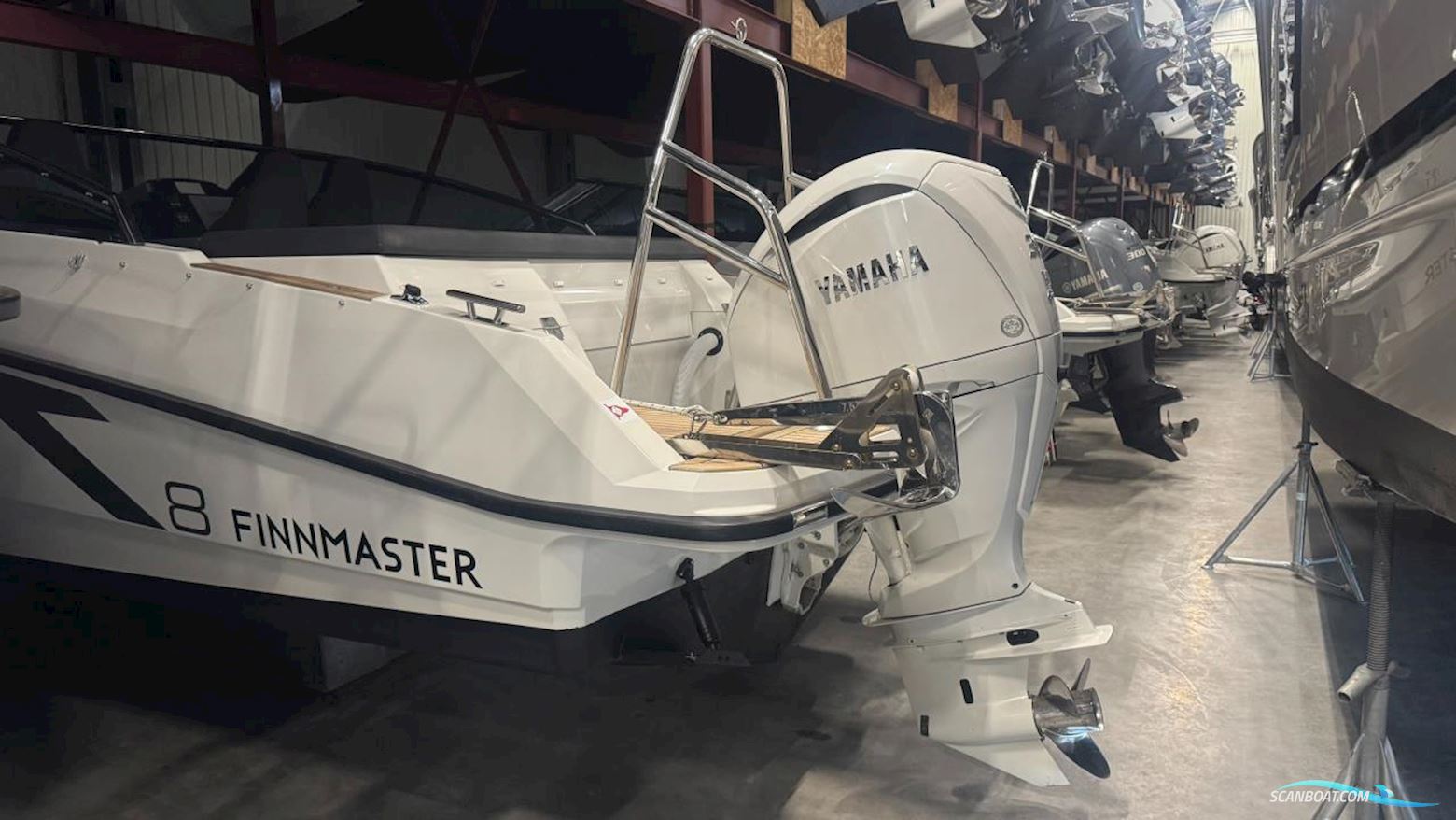 FINNMASTER T8