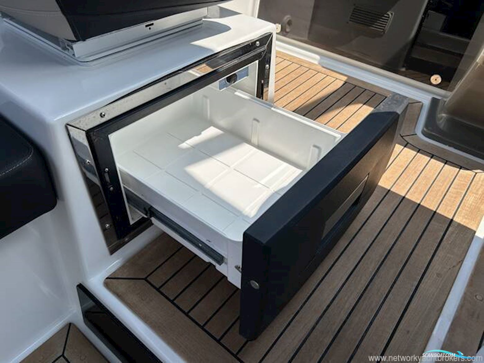 FINNMASTER T8