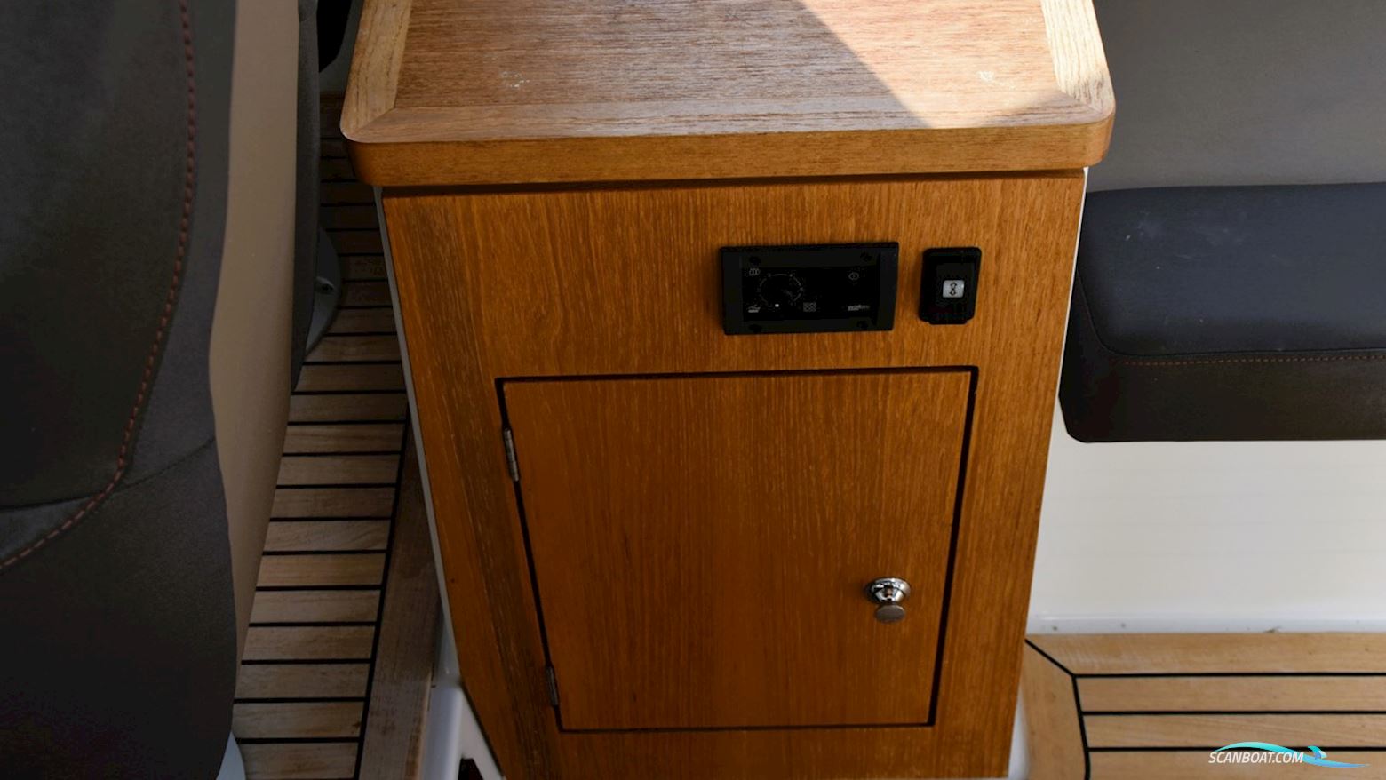 FINNMASTER T8