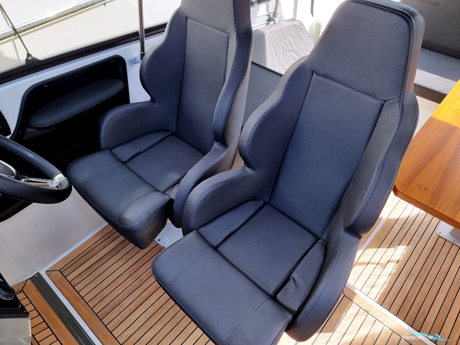 Finnmaster T8 Yamaha F300 XSB2 2022