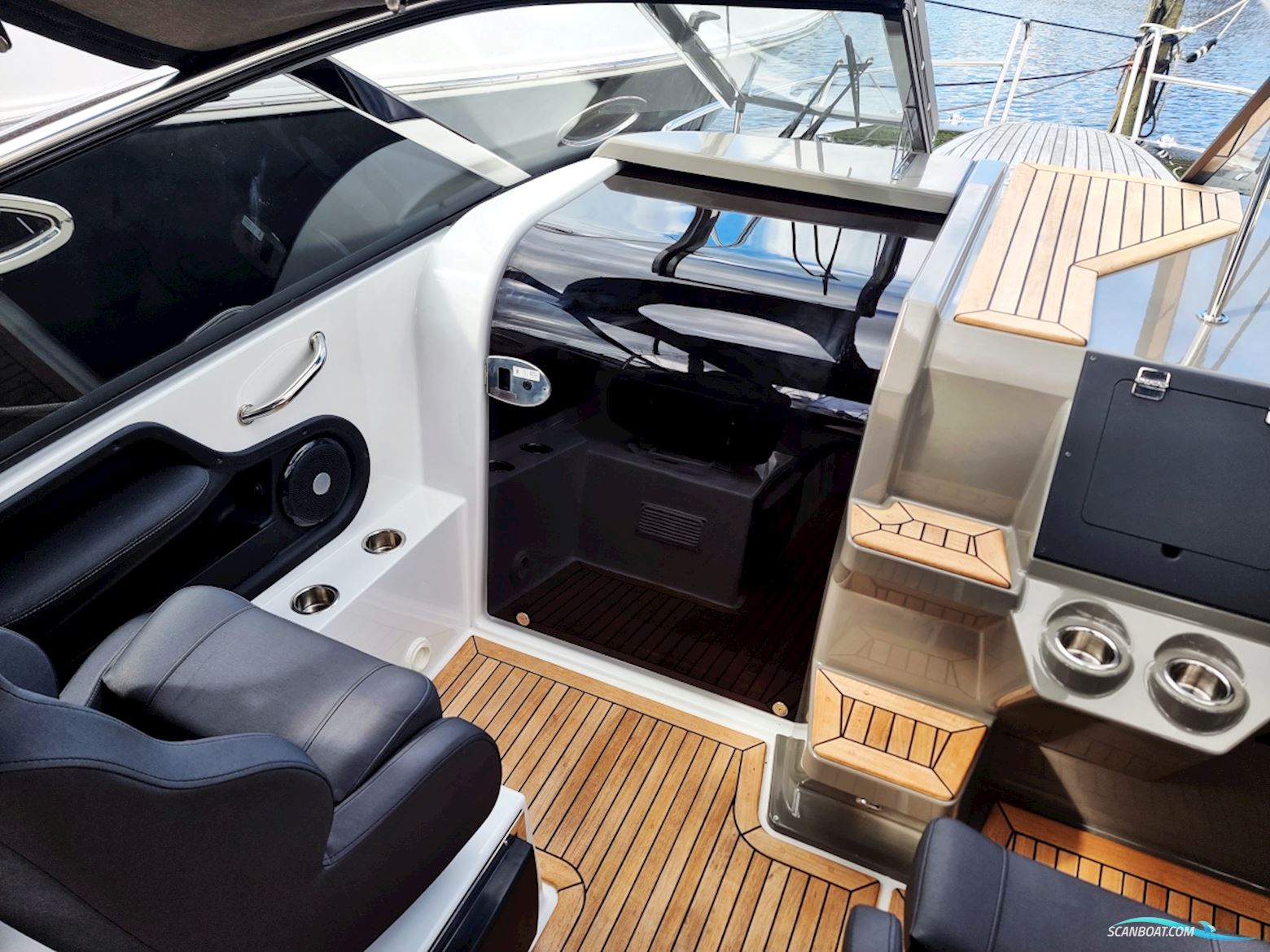 Finnmaster T8 Yamaha F300 XSB2 2022