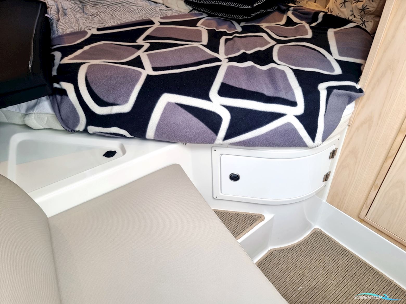 Finnmaster T8 Yamaha F300 XSB2 2022