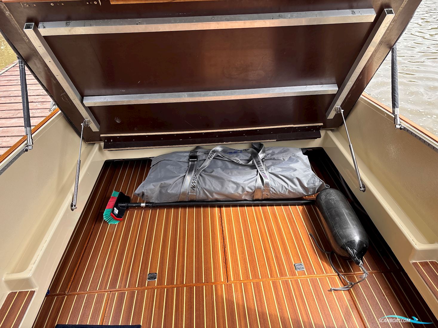Fjord 24 Daycruiser