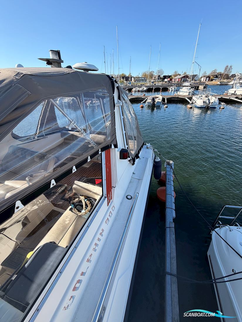Fjord Dolphin 900