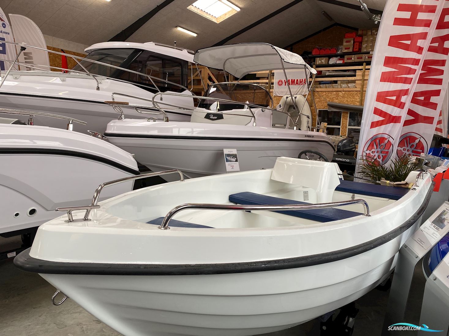 Fjordjollen 390 Fisk m. Styrepult