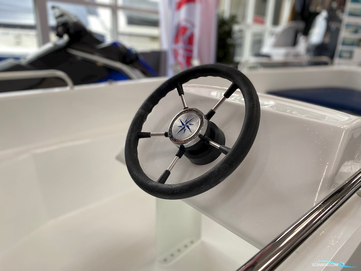 Fjordjollen 390 Fisk m. Styrepult