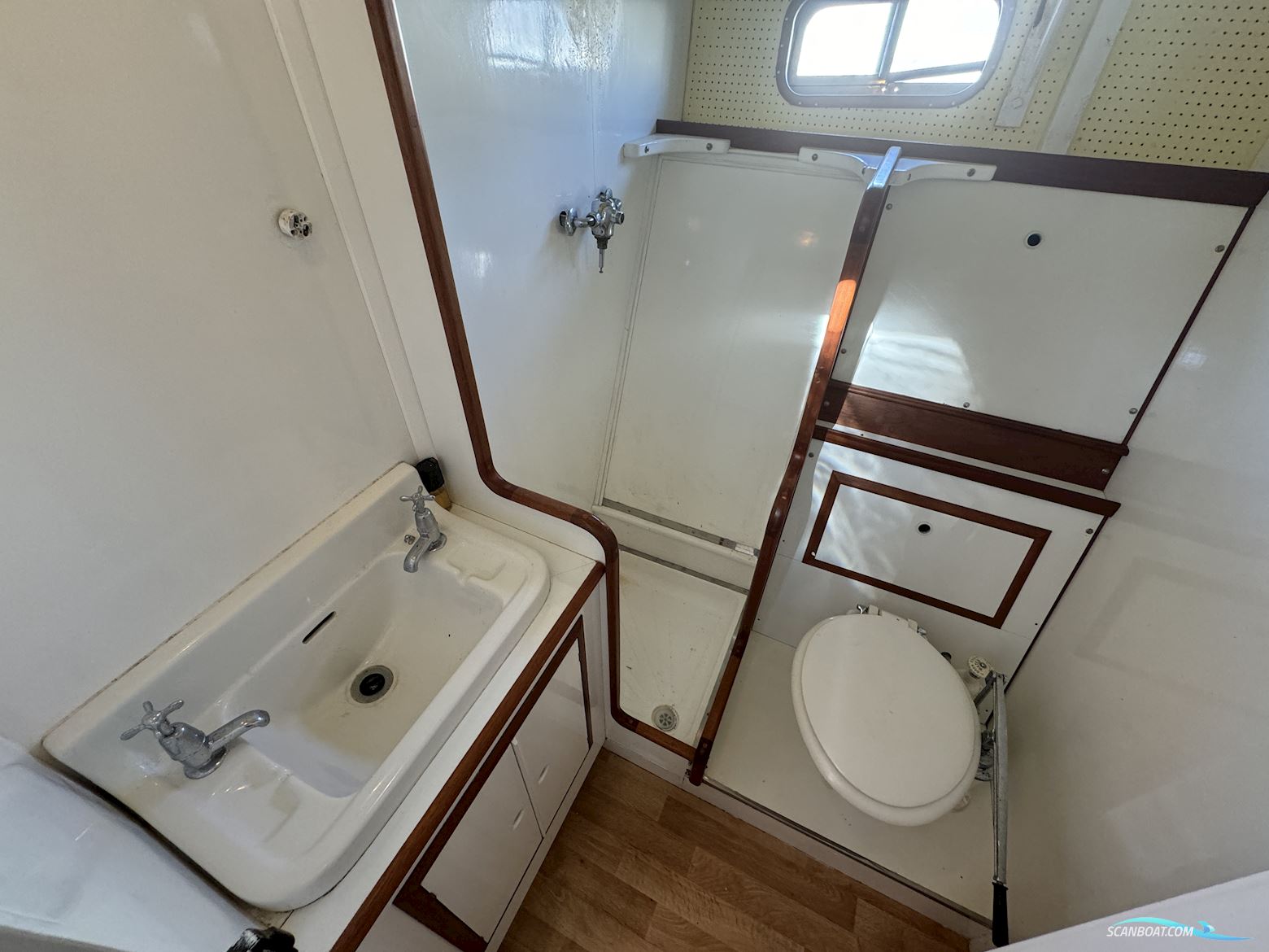 Fleur de Lys 50