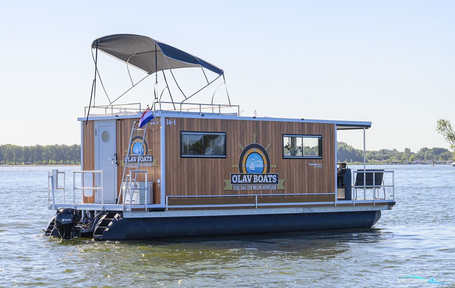 Flexmobil Houseboat Insula