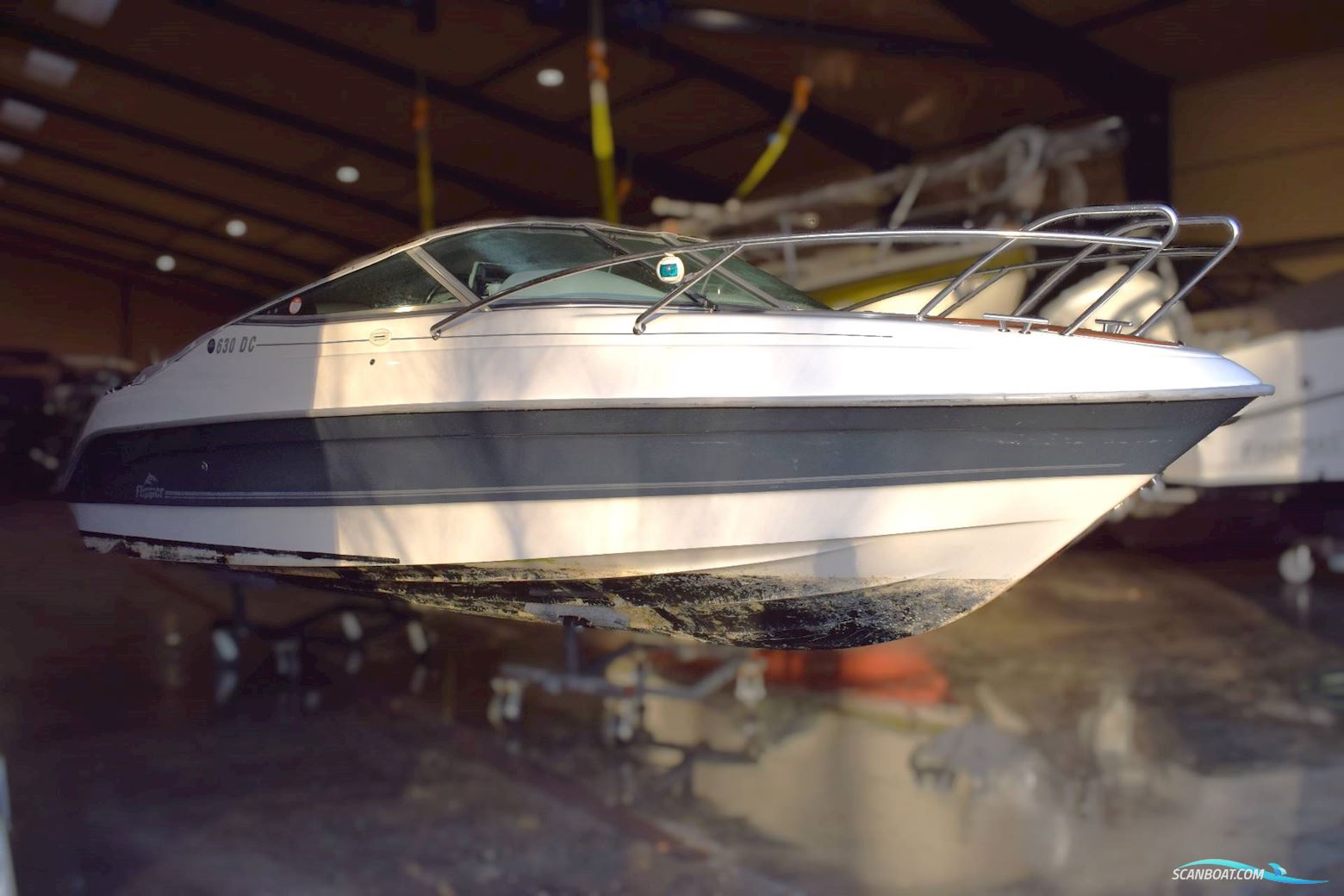 Flipper 630 DC m/ Mercury F150