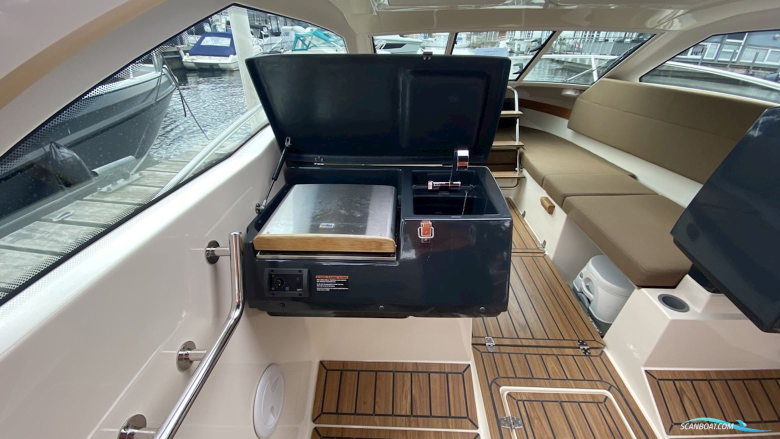 Flipper 670 ST