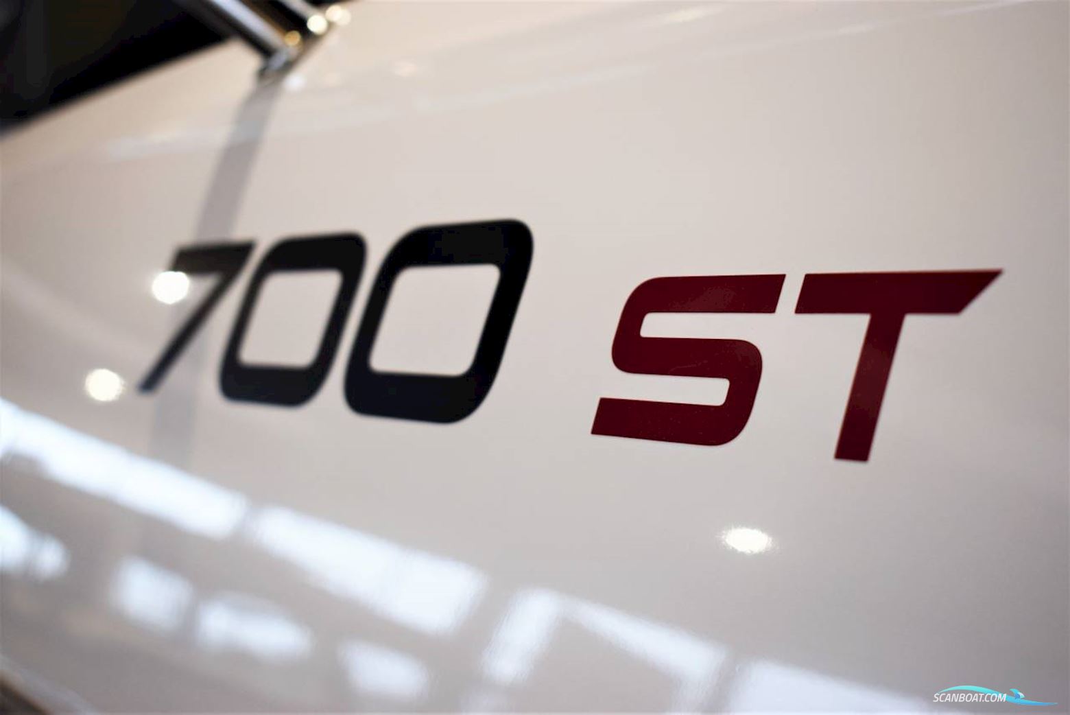 Flipper 700ST m/Yamaha F225 V6 og udstyr