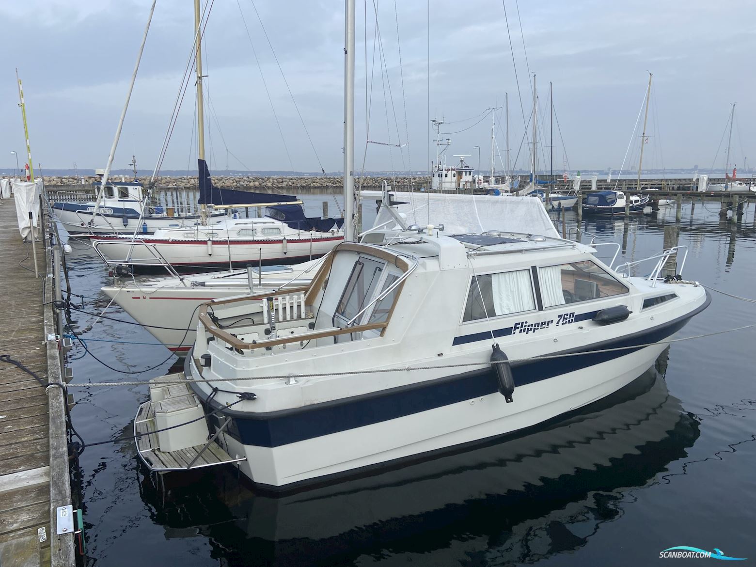 Flipper 760 Med Motor Fra 2010. Nedsat Motorbåd 1989, med Toyota motor, Danmark