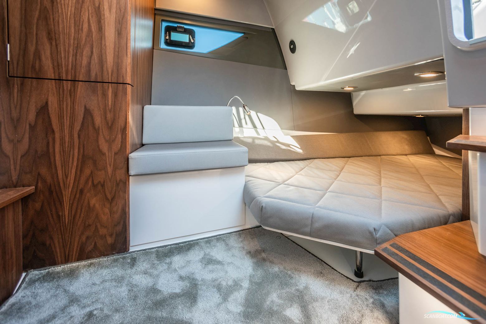 Flipper 900 DC med Mercury 2x200 hk 4-takt NY