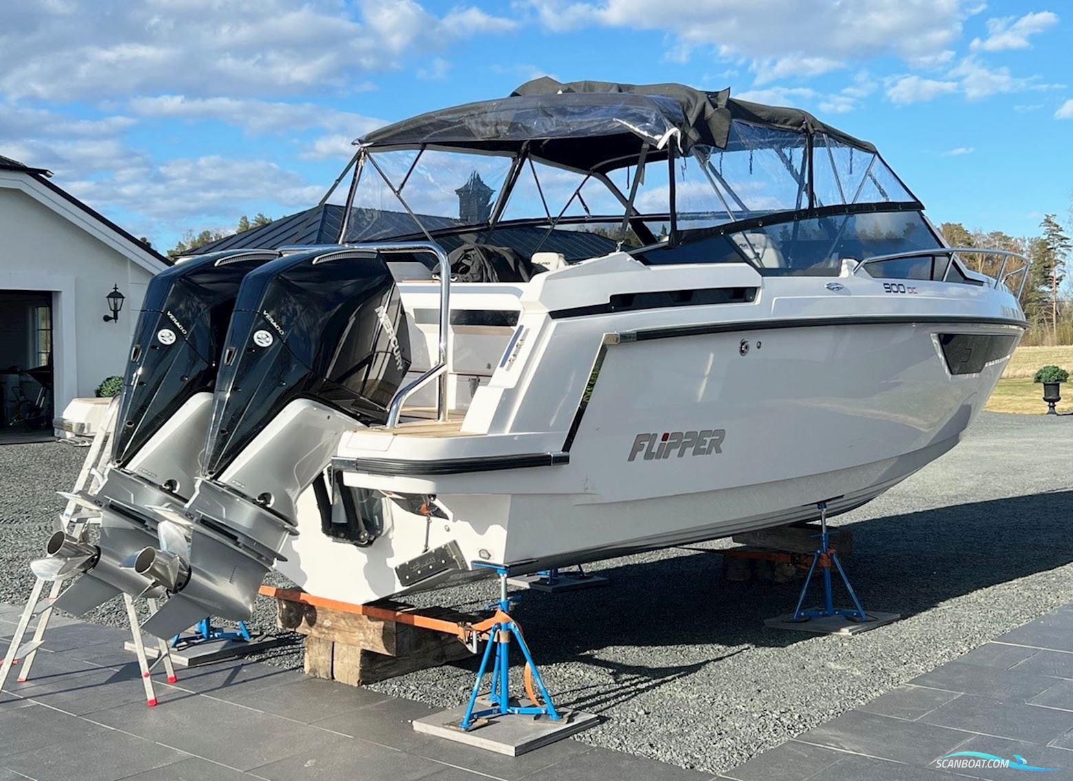 Flipper 900 DC