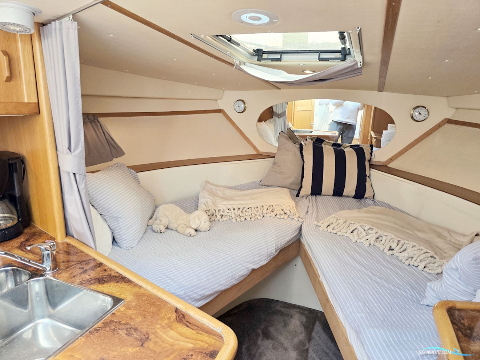 Forbina 10000 Volvo Penta KAD 300 EDC