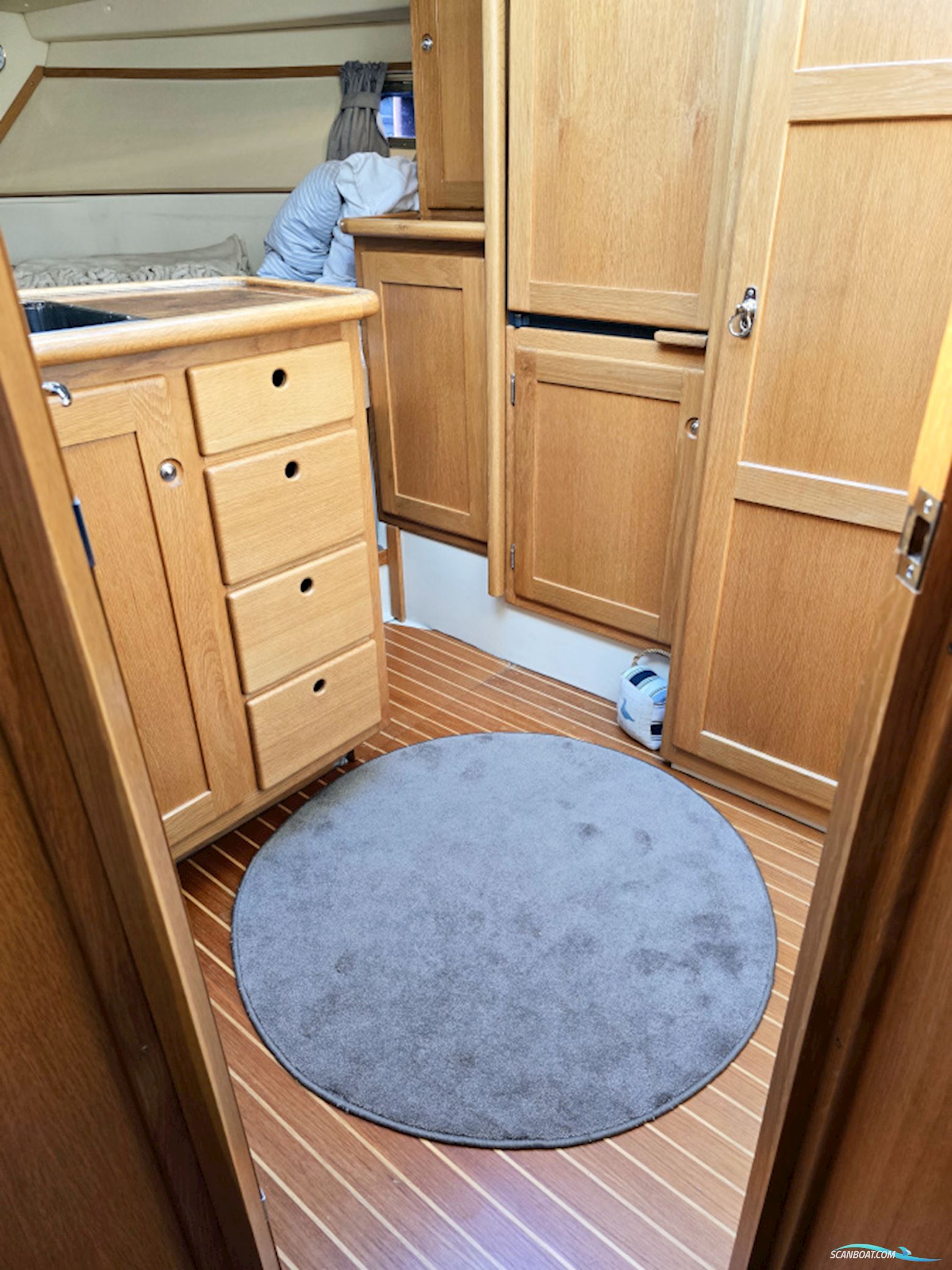 Forbina 10000 Volvo Penta KAD 300 EDC