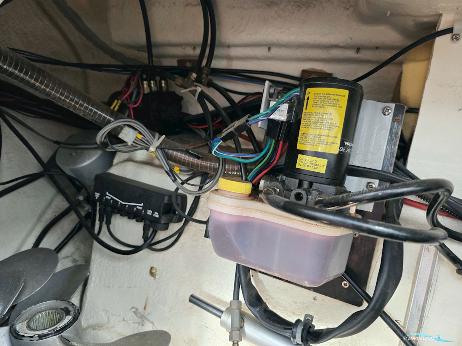 Forbina 10000 Volvo Penta KAD 300 EDC