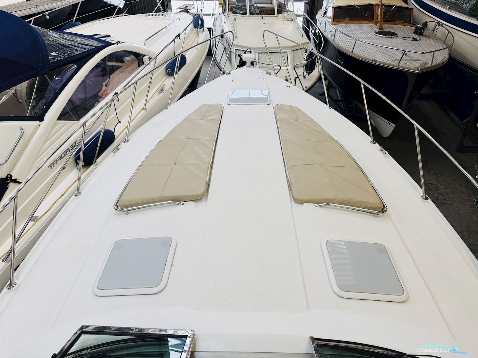 Formula 40 Performance Cruiser